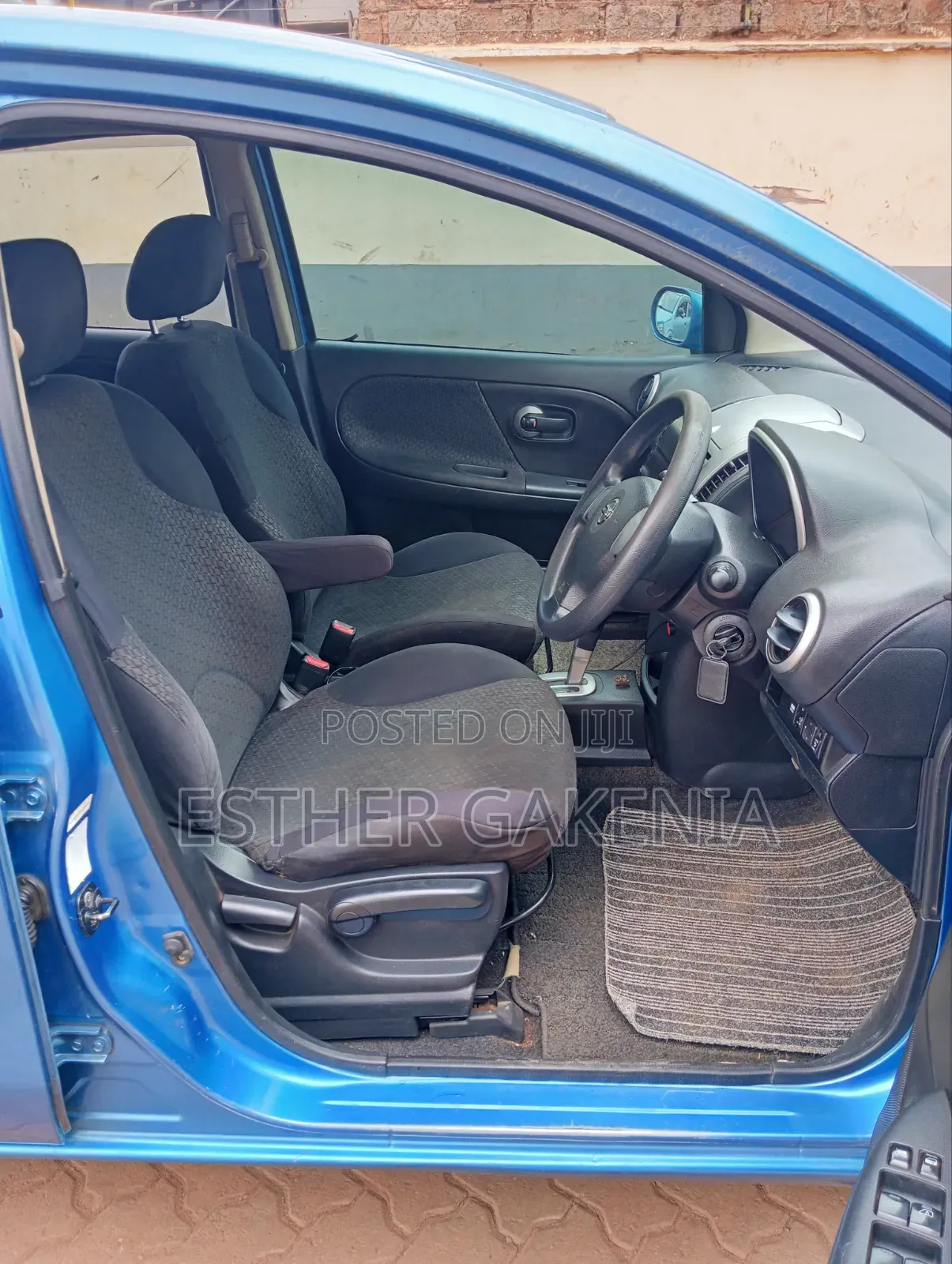 Nissan Note 2012 Blue