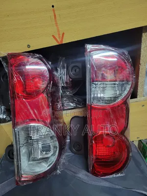 Tail Lamp.Nv200
