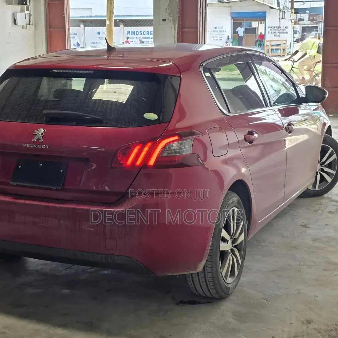 Peugeot 308 2019 Red