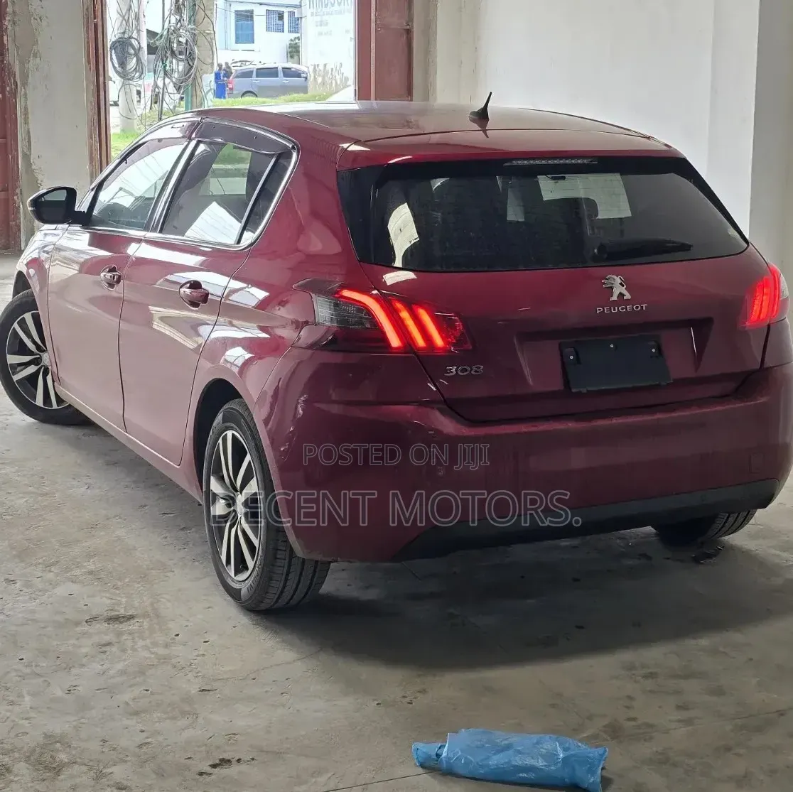 Peugeot 308 2019 Red