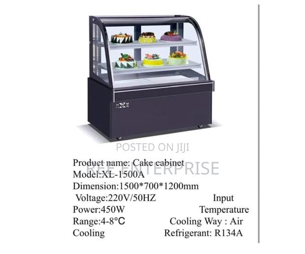 Premier Cake Display Available