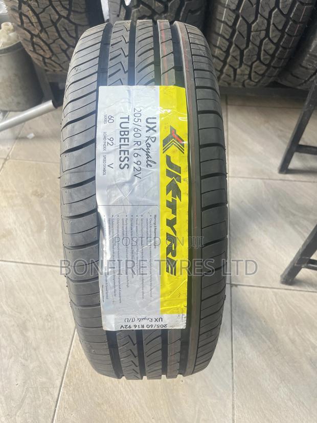 205/60r16 Jk