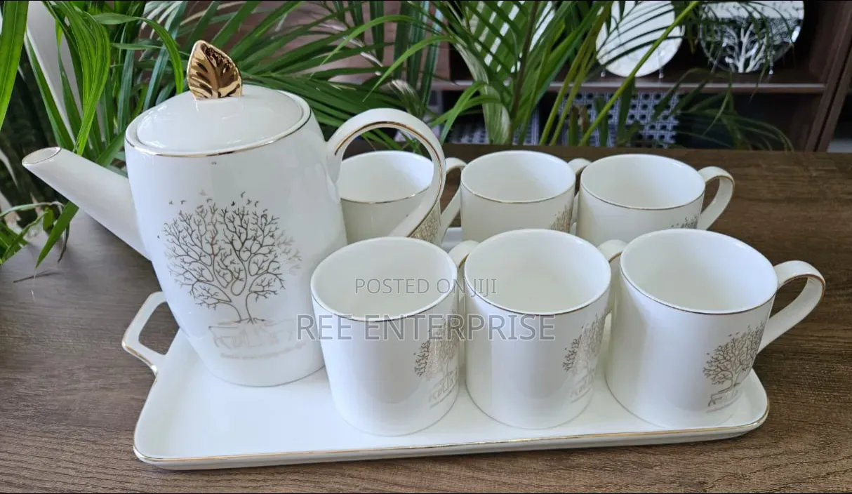New in Tea Cup Set 7 Pieces