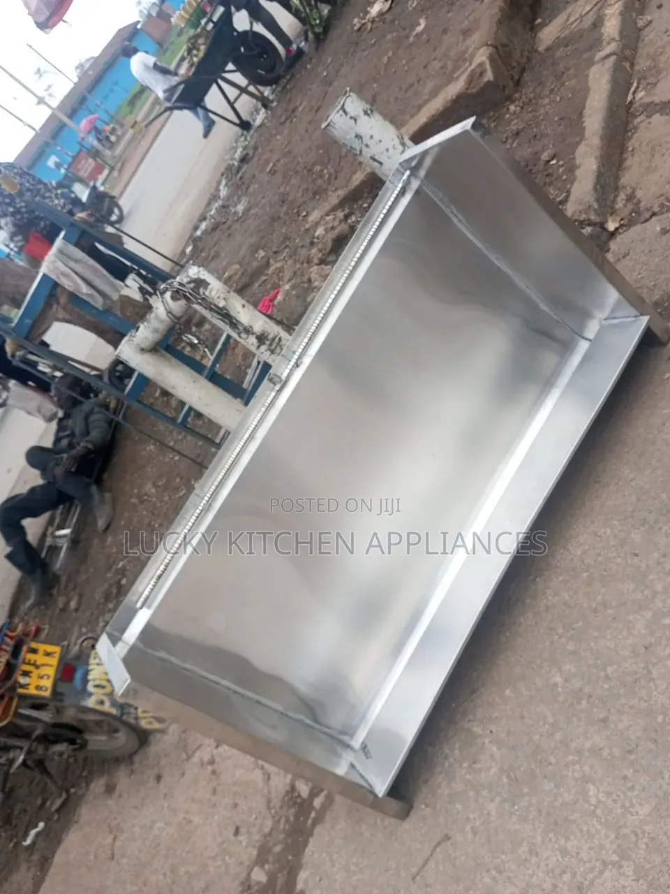 Stainless Steel Heavy Duty Urienal.