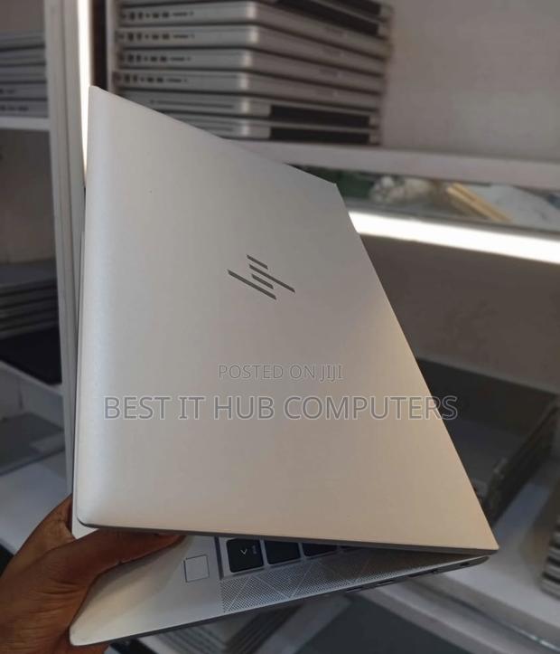 Laptop HP EliteBook 830 G8 16GB Intel Core i7 SSD 512GB - thumbnail 2