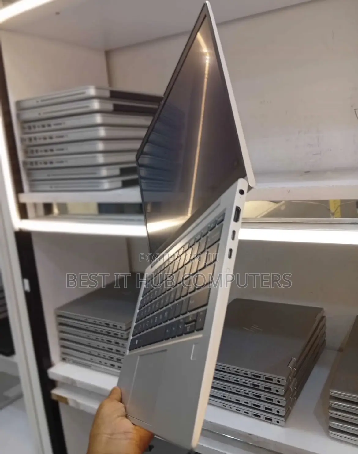 Laptop HP EliteBook 830 G8 16GB Intel Core i7 SSD 512GB