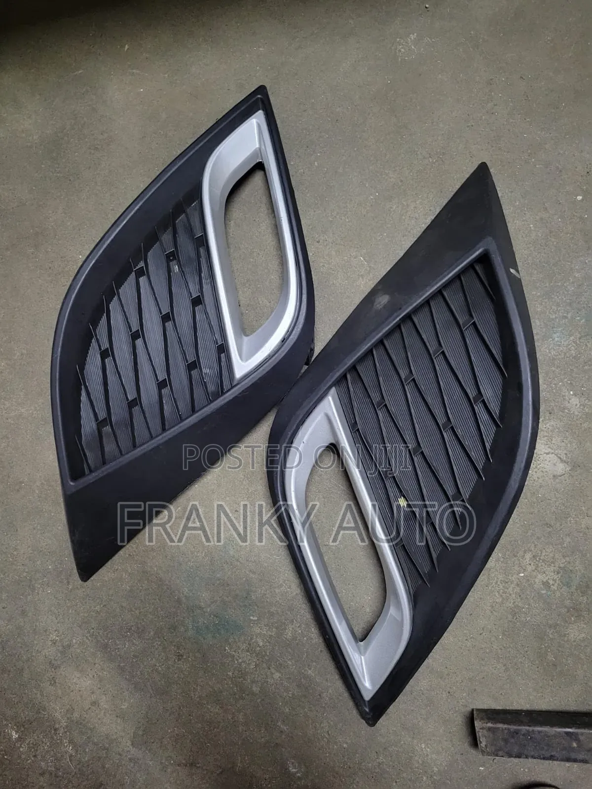Foglight Cover Mazda Axela 2012