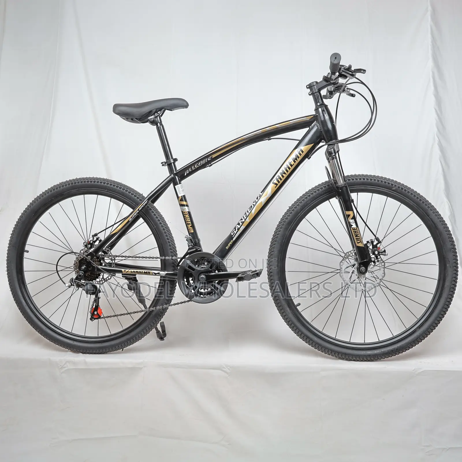 Go Further With Confidence – Sanhema 26” 21-Speed Fatbike