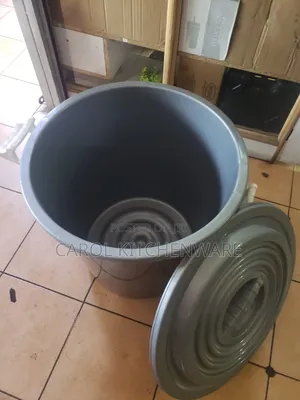 100 LTR Storage Bucket With Lid/ Multipurpose Storage Plastic Drum