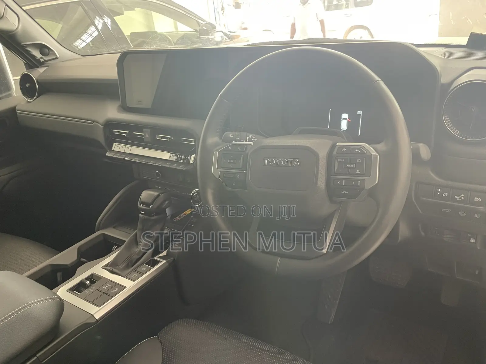 Toyota Land Cruiser Prado 2.8 2024 White