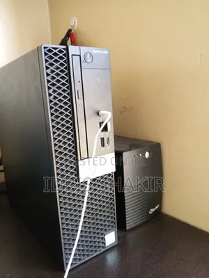 Desktop Computer Dell OptiPlex 7050 SFF 8GB Intel Core i5 SSD 320GB