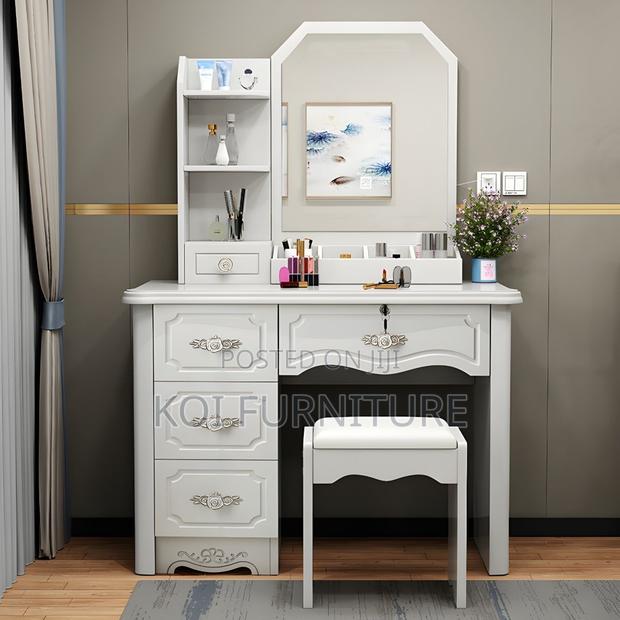 Dressers; White Standing Perfect Wooden Grooming Vanity Set