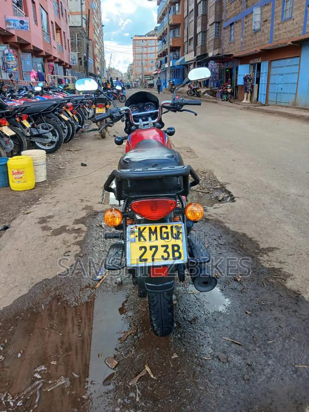 Bajaj Boxer 150 UG 2026 Red - thumbnail 5