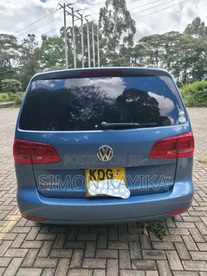 Volkswagen Touran 2014 Blue