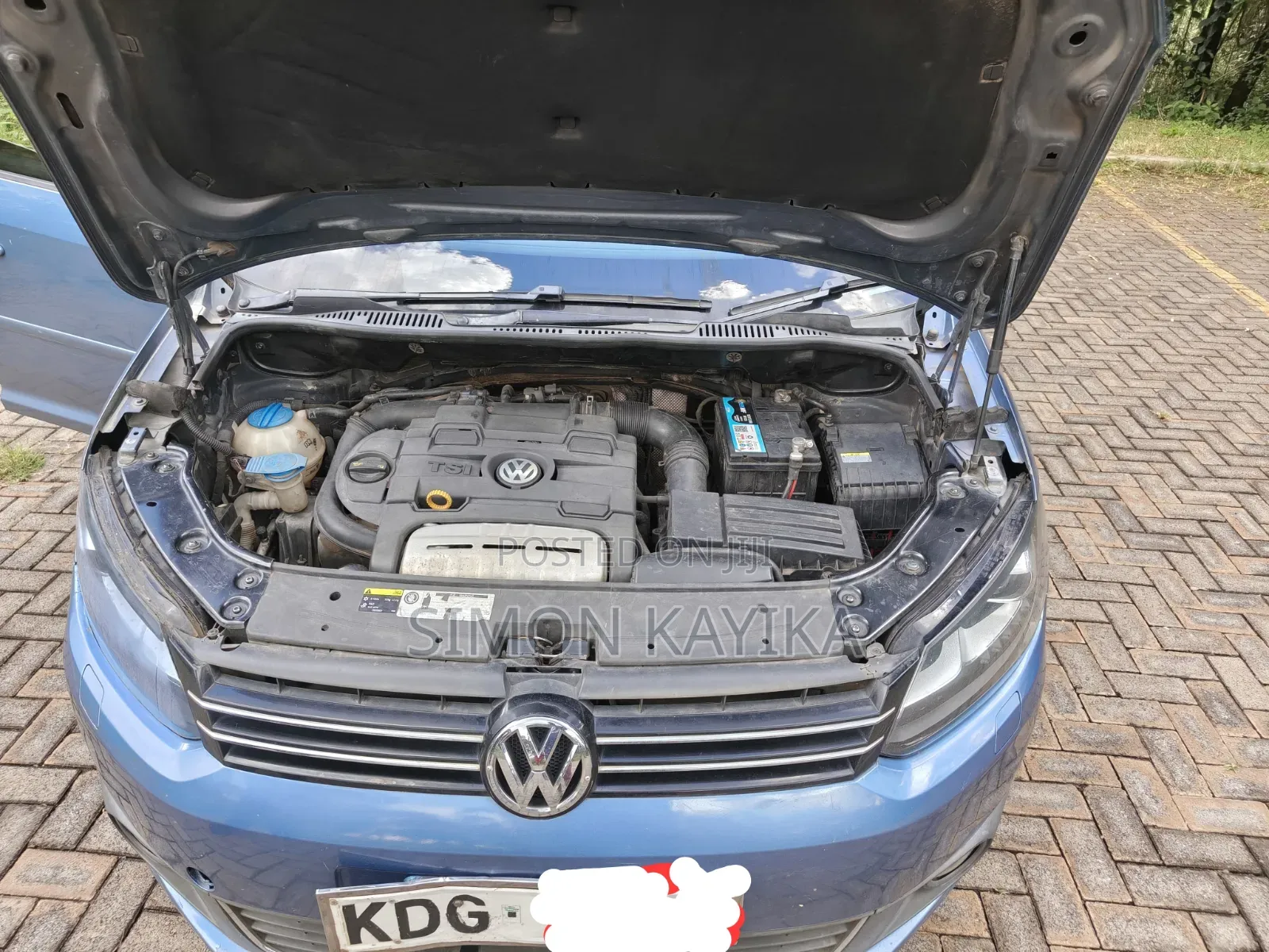 Volkswagen Touran 2014 Blue