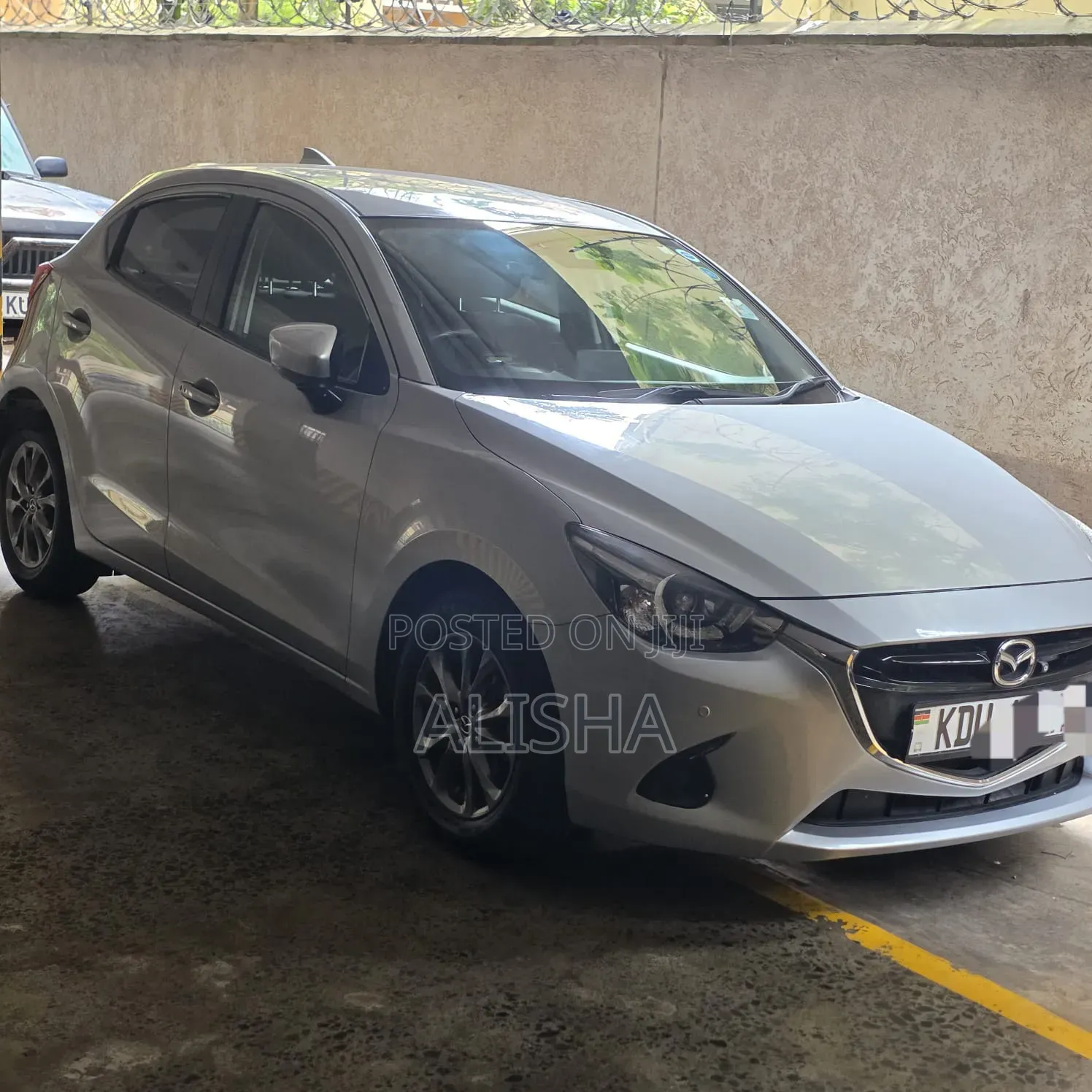 Mazda Demio 2018 Silver