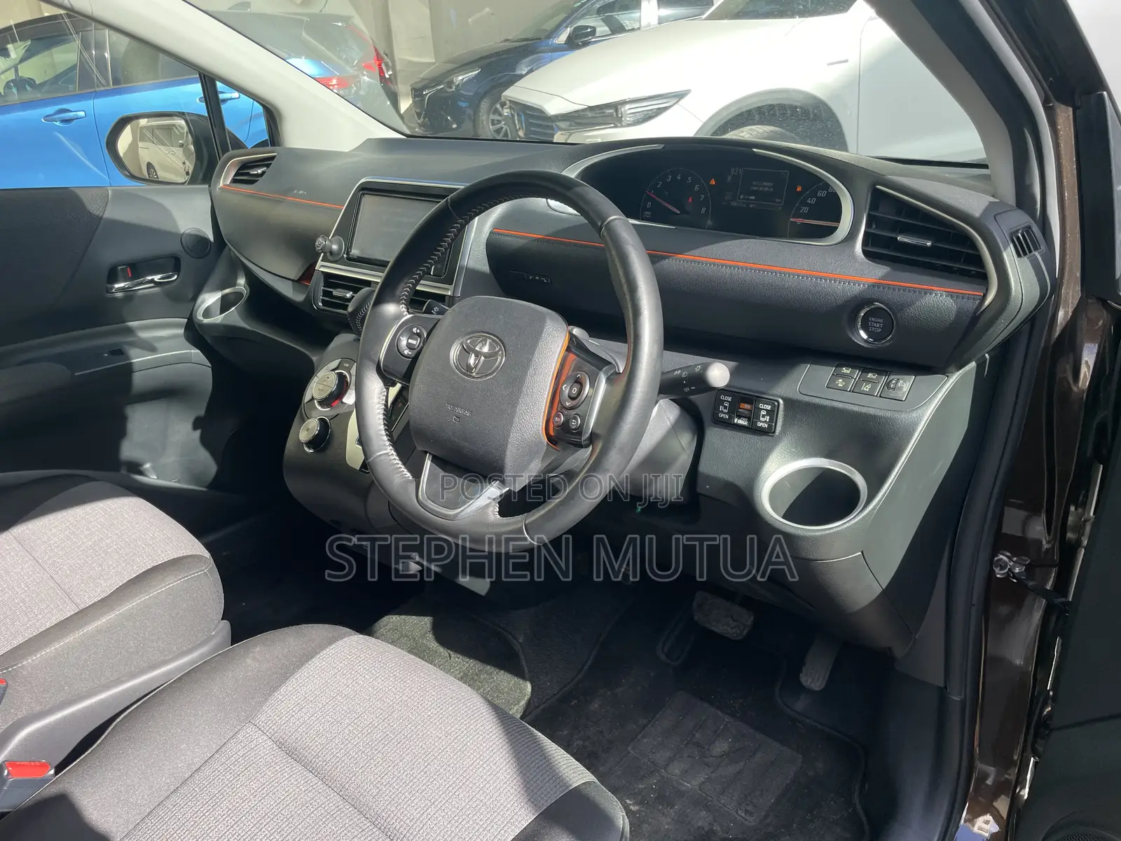 Toyota Sienta 1.5 FWD 2019 Brown