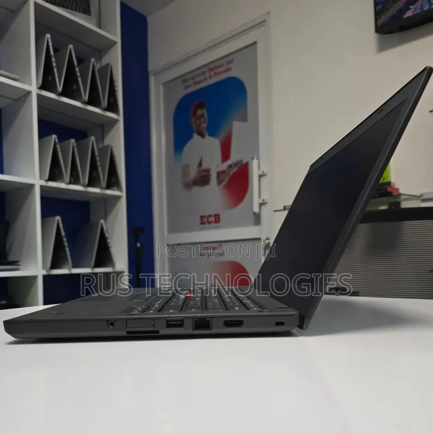 Laptop Lenovo ThinkPad T460 4GB Intel Core i3 SSD 256GB