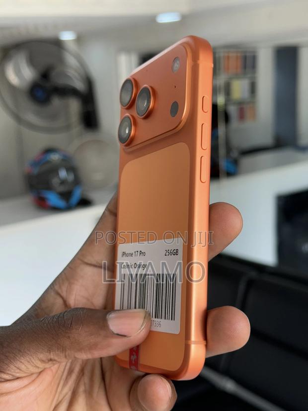 Apple iPhone 17 Pro 256 GB Orange - thumbnail 3