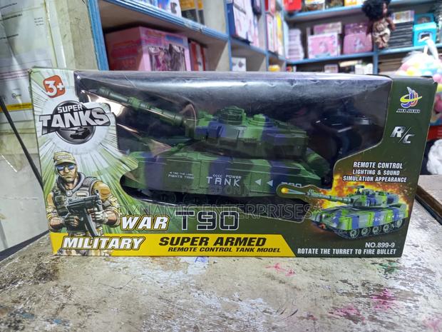 Super Armed Military Remote Control Toy Tank - thumbnail 3