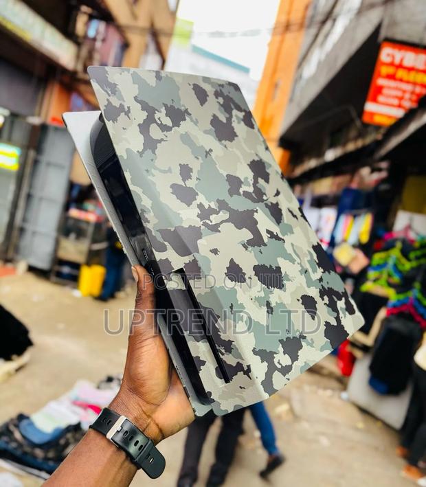 Camouflaged Playstation 5 Standard Disc Version