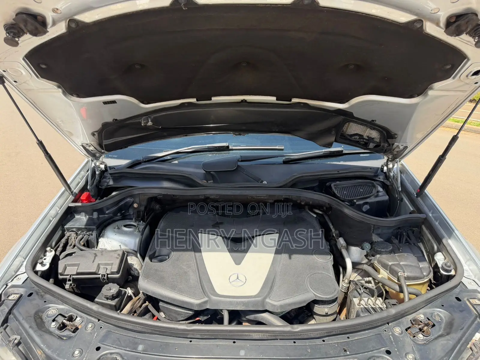 Mercedes-Benz M Class 2010 Silver