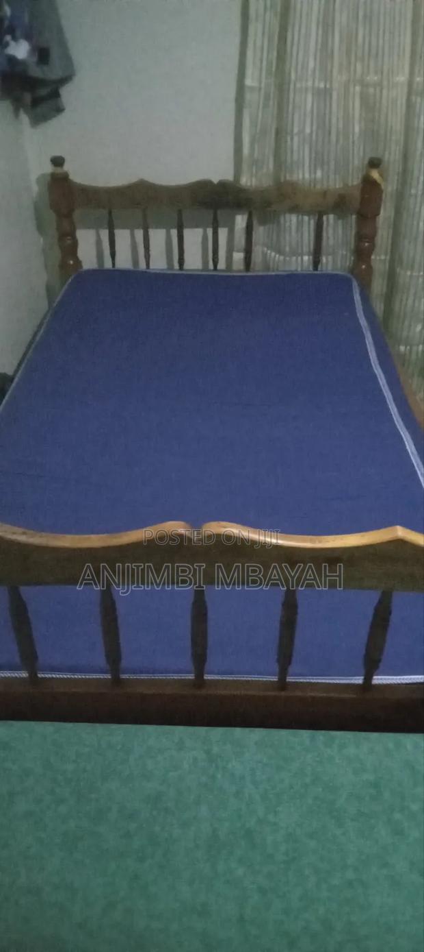 Bedroom Bed - thumbnail 2