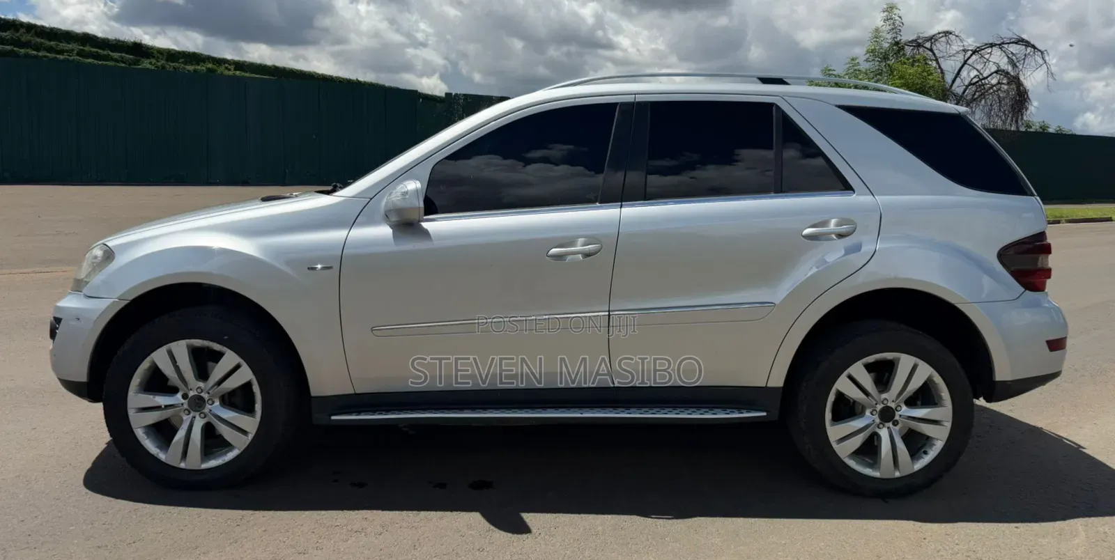 Mercedes-Benz M Class 2010 Silver
