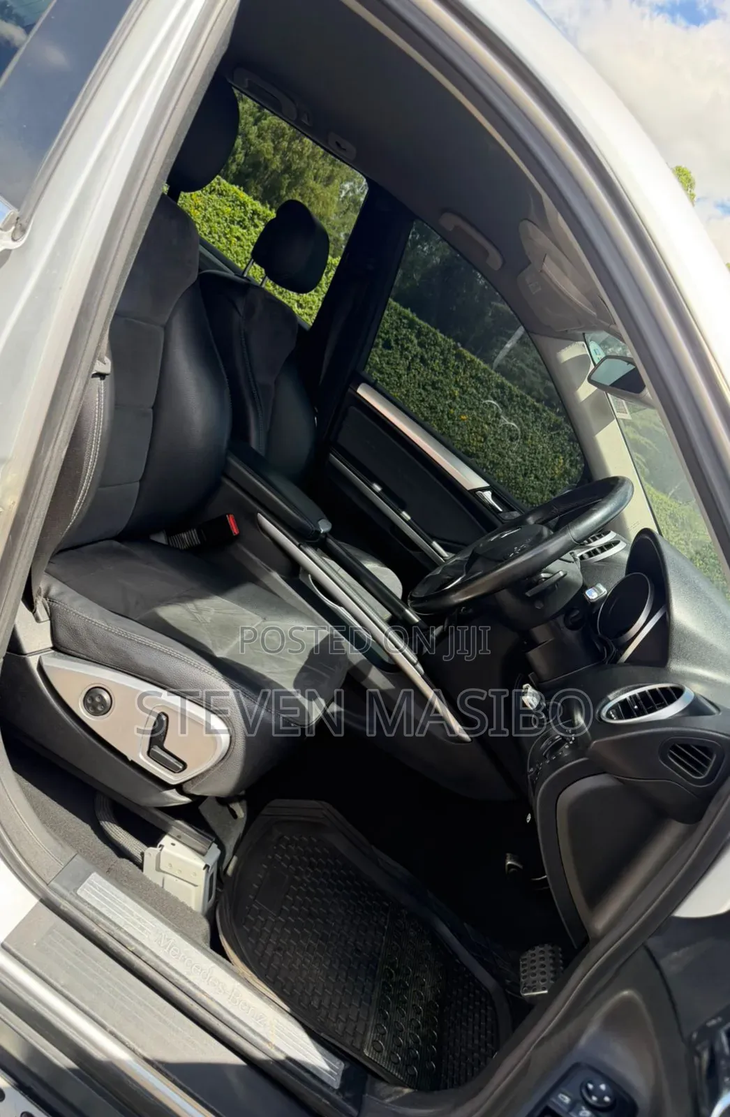 Mercedes-Benz M Class 2010 Silver