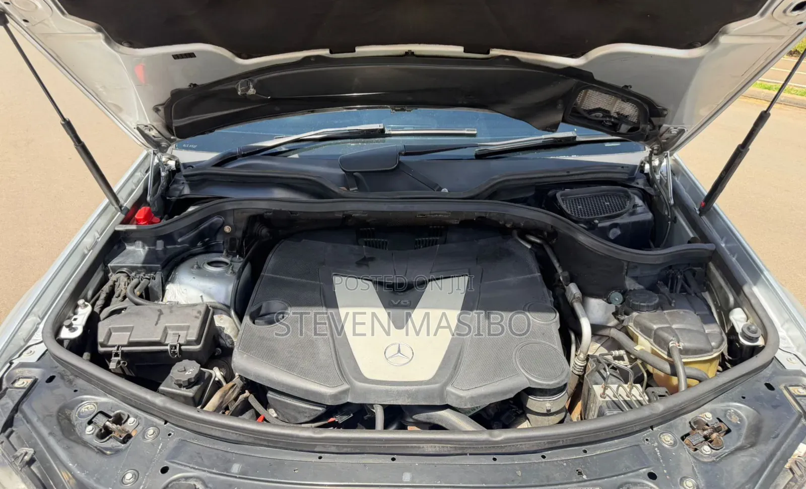 Mercedes-Benz M Class 2010 Silver