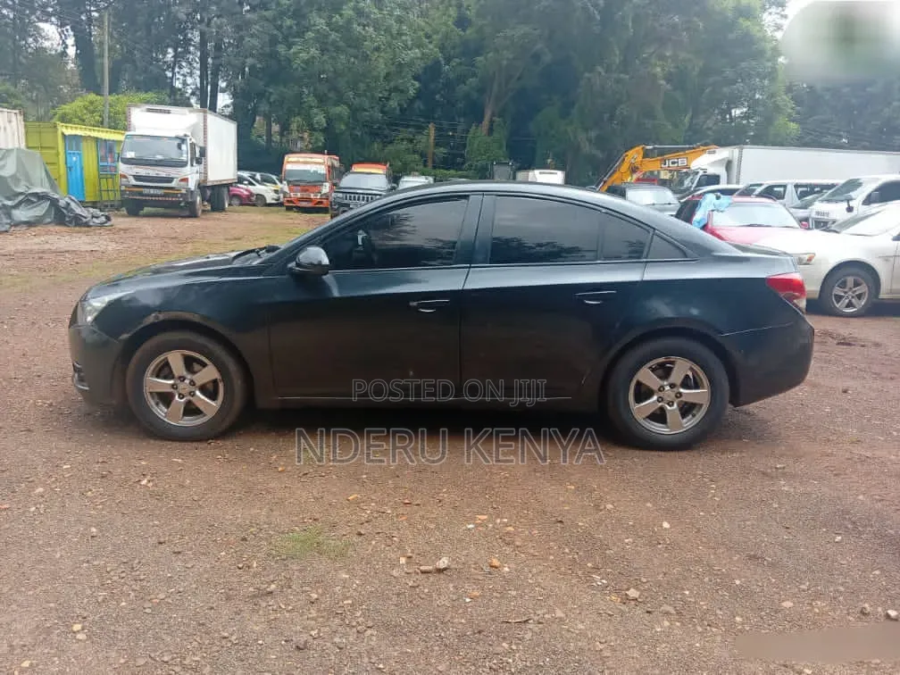 Chevrolet Cruze LS 2012 Blue