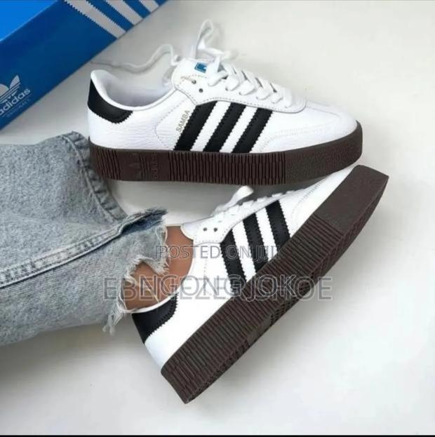 Adidas Samba