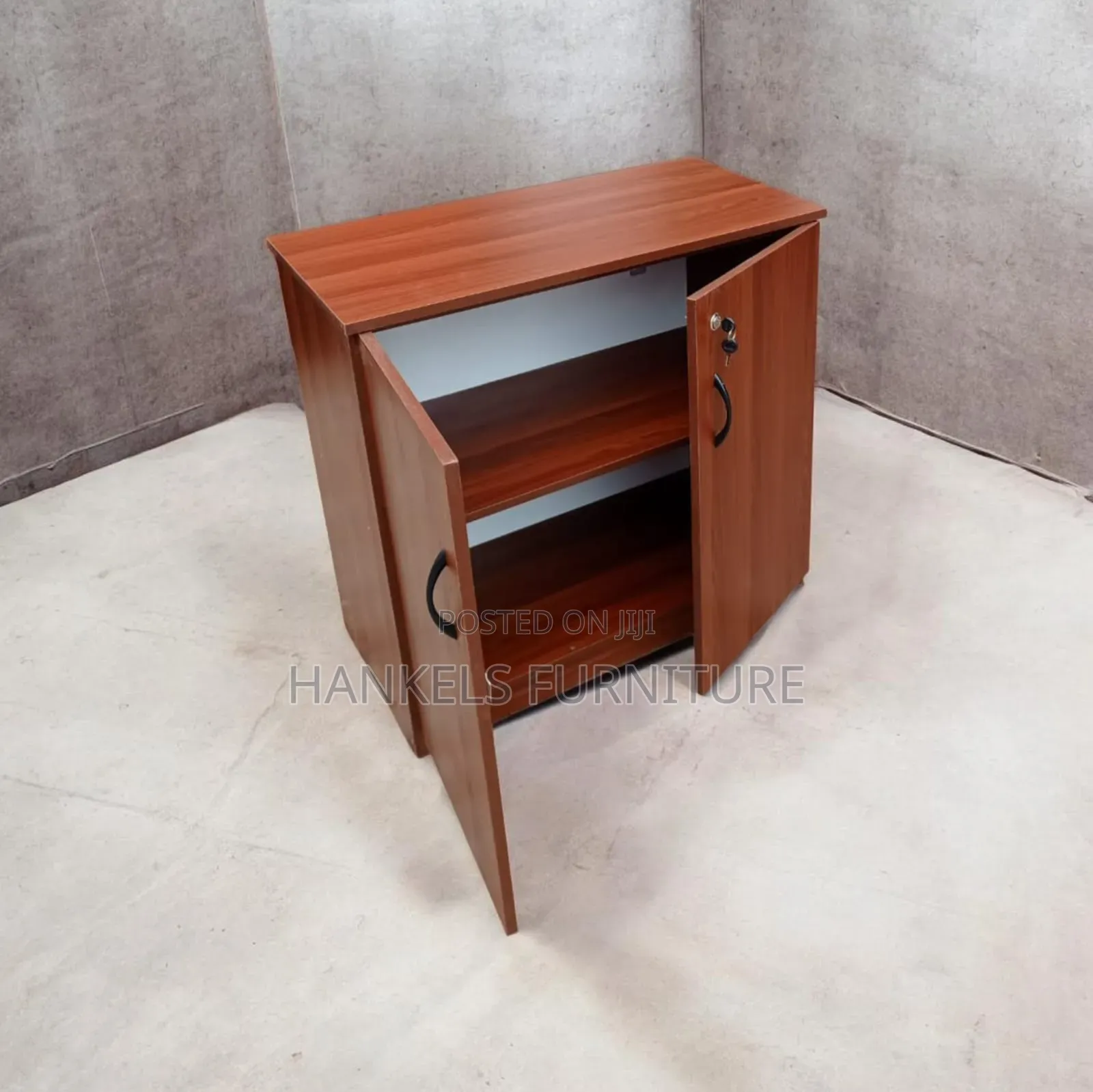 2 Door Wooden Credenza Office Cabinet For Office Storage