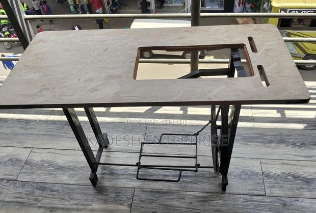 Swan Sewing Machine Table - main view
