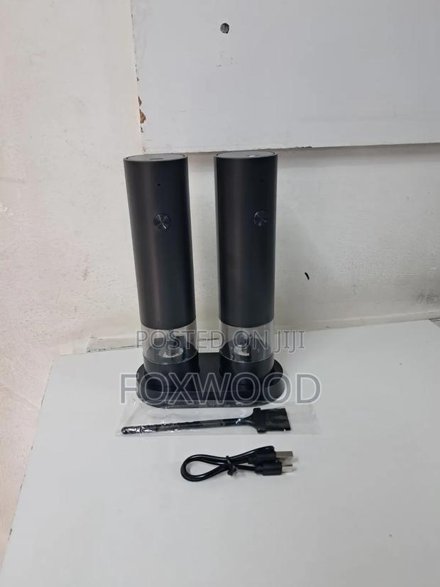 2 in 1 Electric Pepper Grinder or Salt Mill, - thumbnail 3