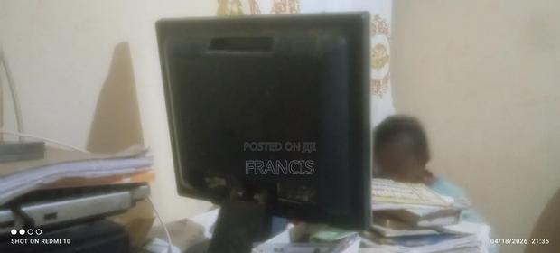 Computer Monitor - thumbnail 3
