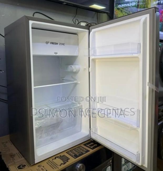 Single Doored Hisense 94l Fridge