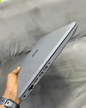 New Laptop HP 250 G7 8GB Intel Core i5 SSD 256GB