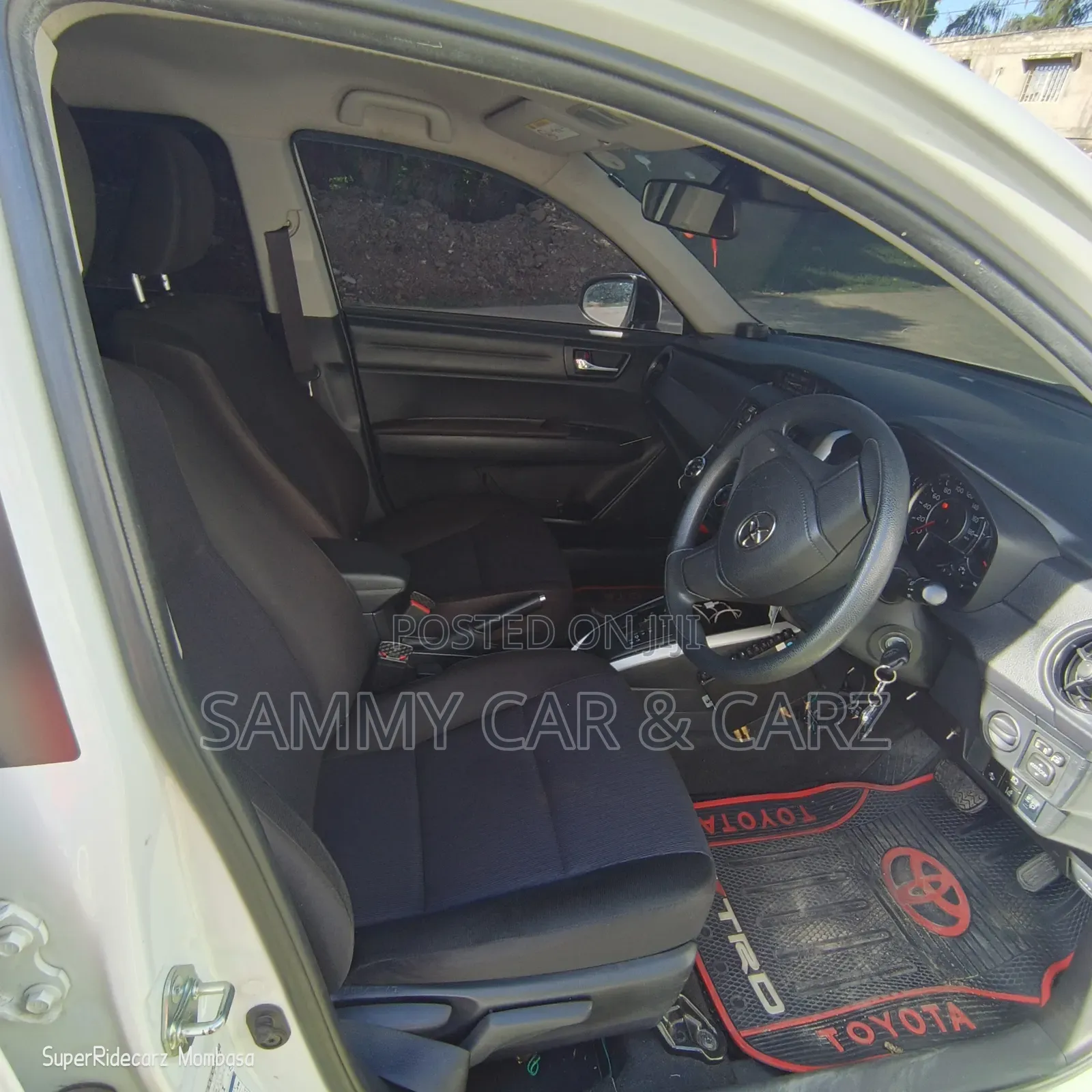 Toyota Corolla Fielder 1.5 Petrol AWD 2018 White