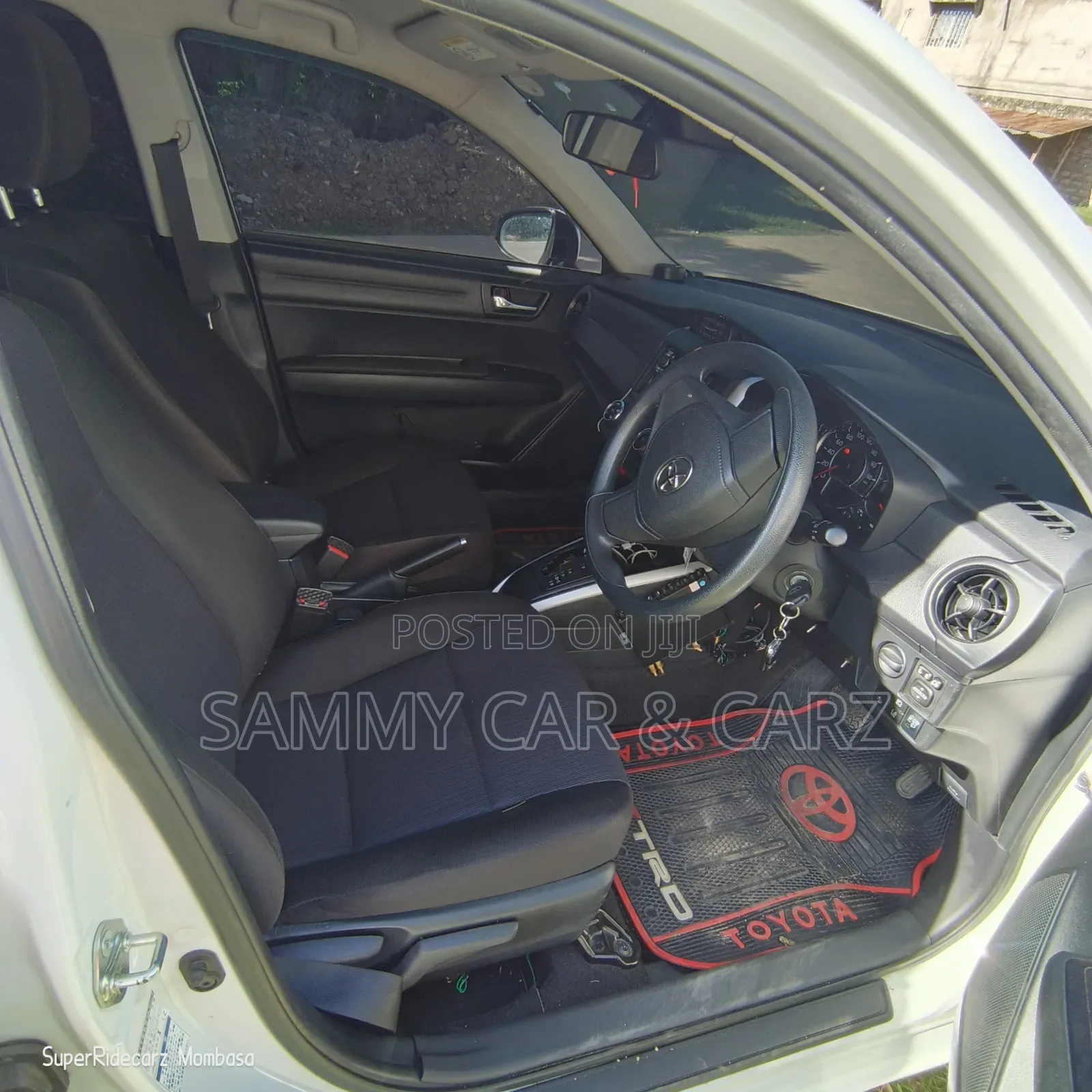 Toyota Corolla Fielder 1.5 Petrol AWD 2018 White