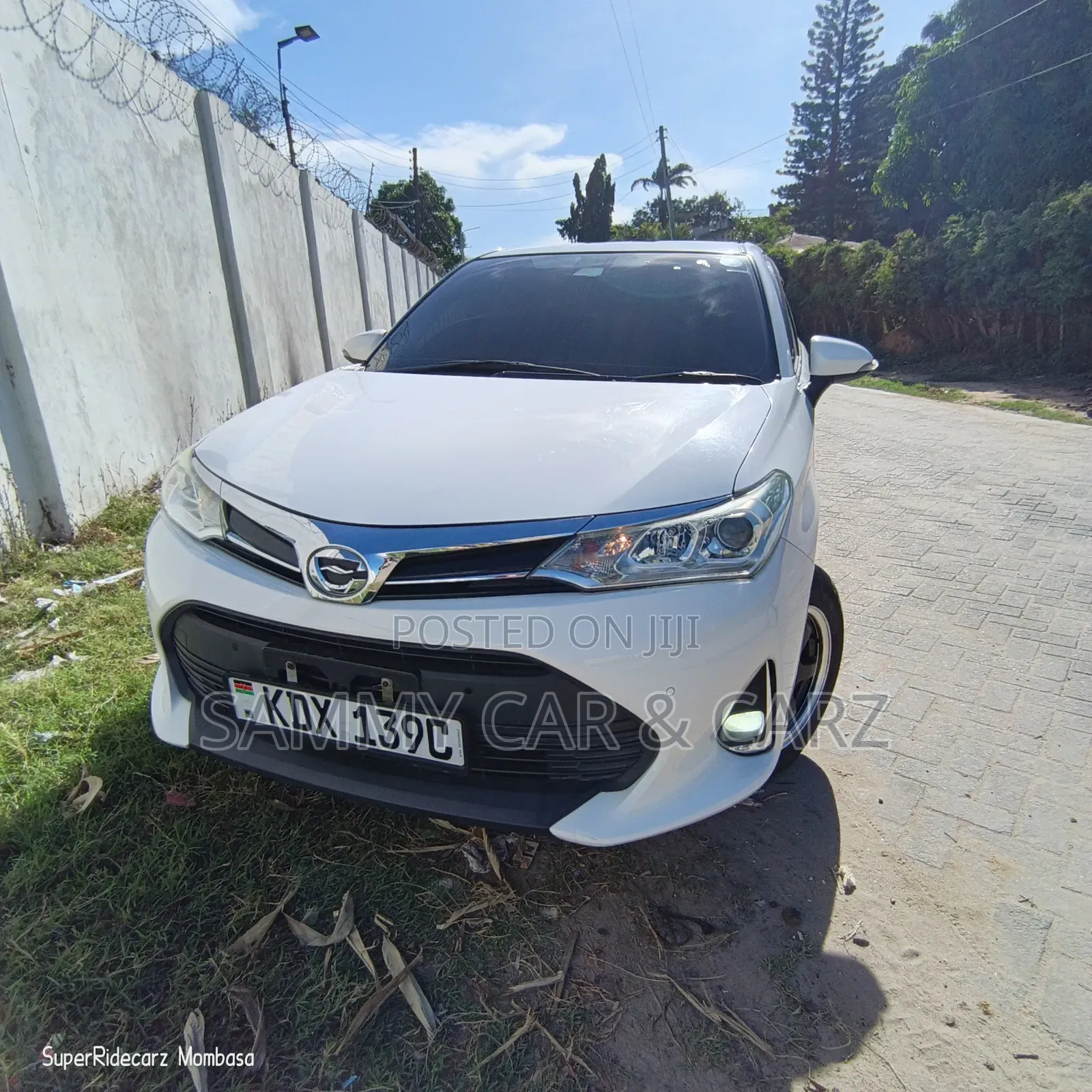 Toyota Corolla Fielder 1.5 Petrol AWD 2018 White