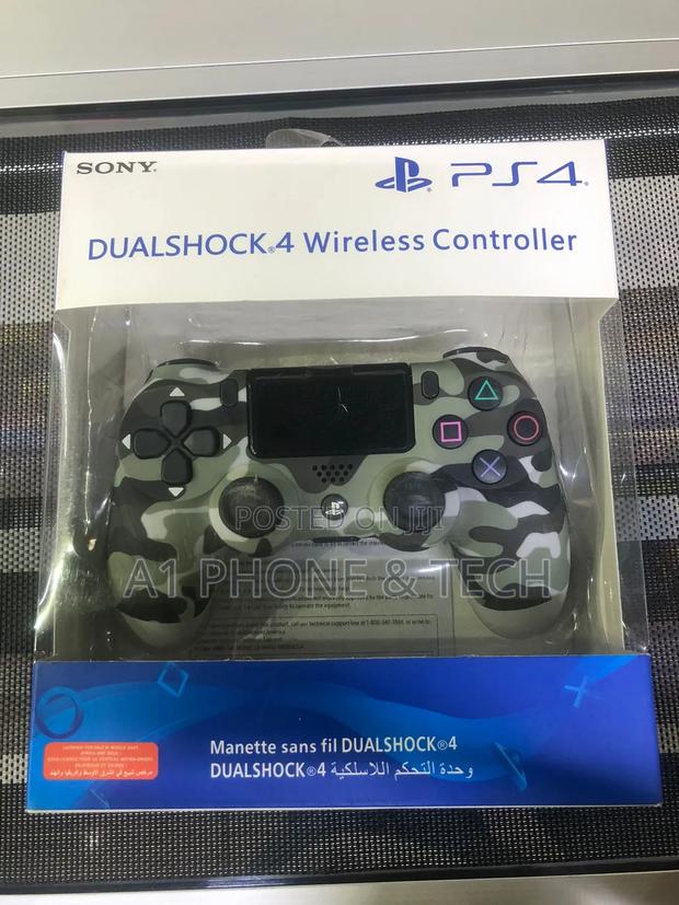 Playstation 4 Controller - main view