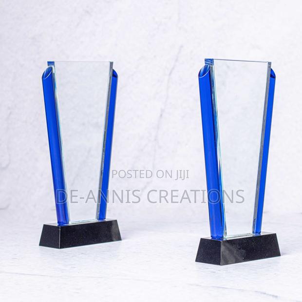 V Shaped Premium Glass Awards