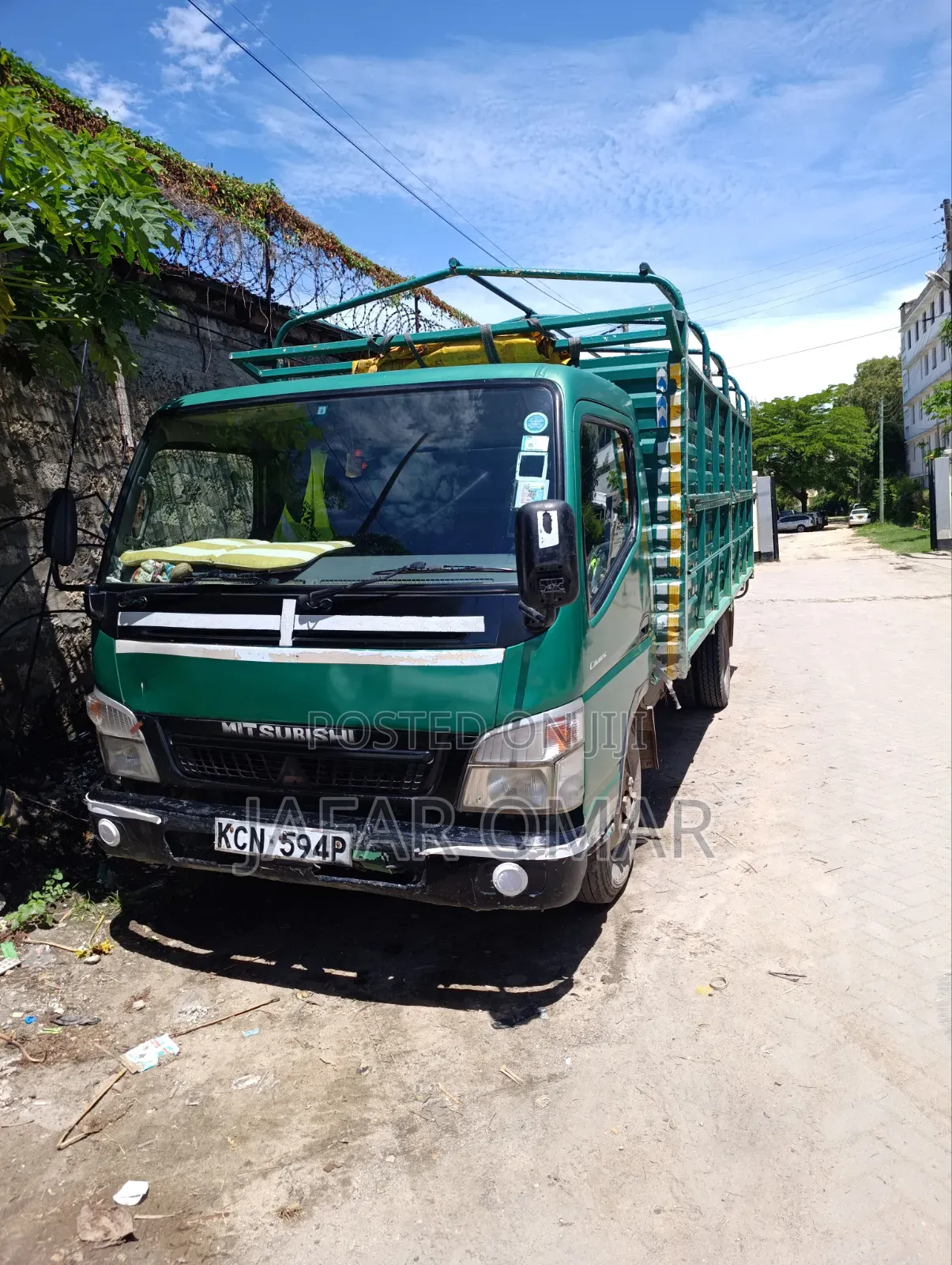 Selling Mitsubishi Canter