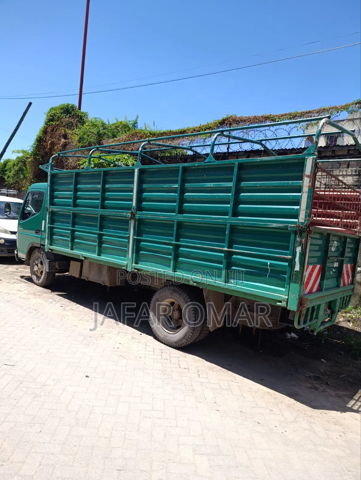 Selling Mitsubishi Canter