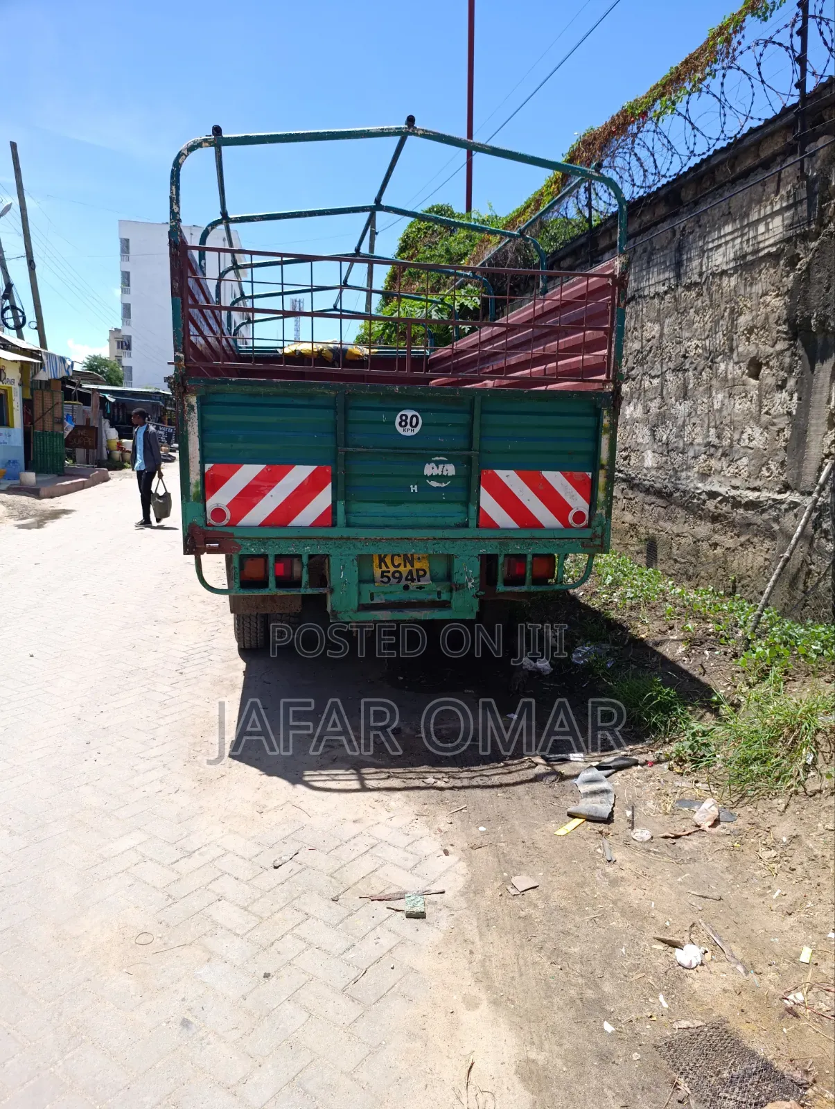 Selling Mitsubishi Canter