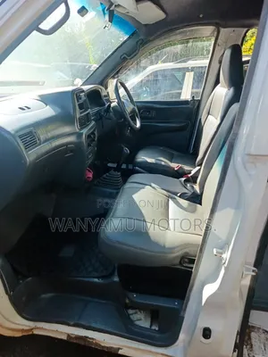 Toyota TownAce 2004 White