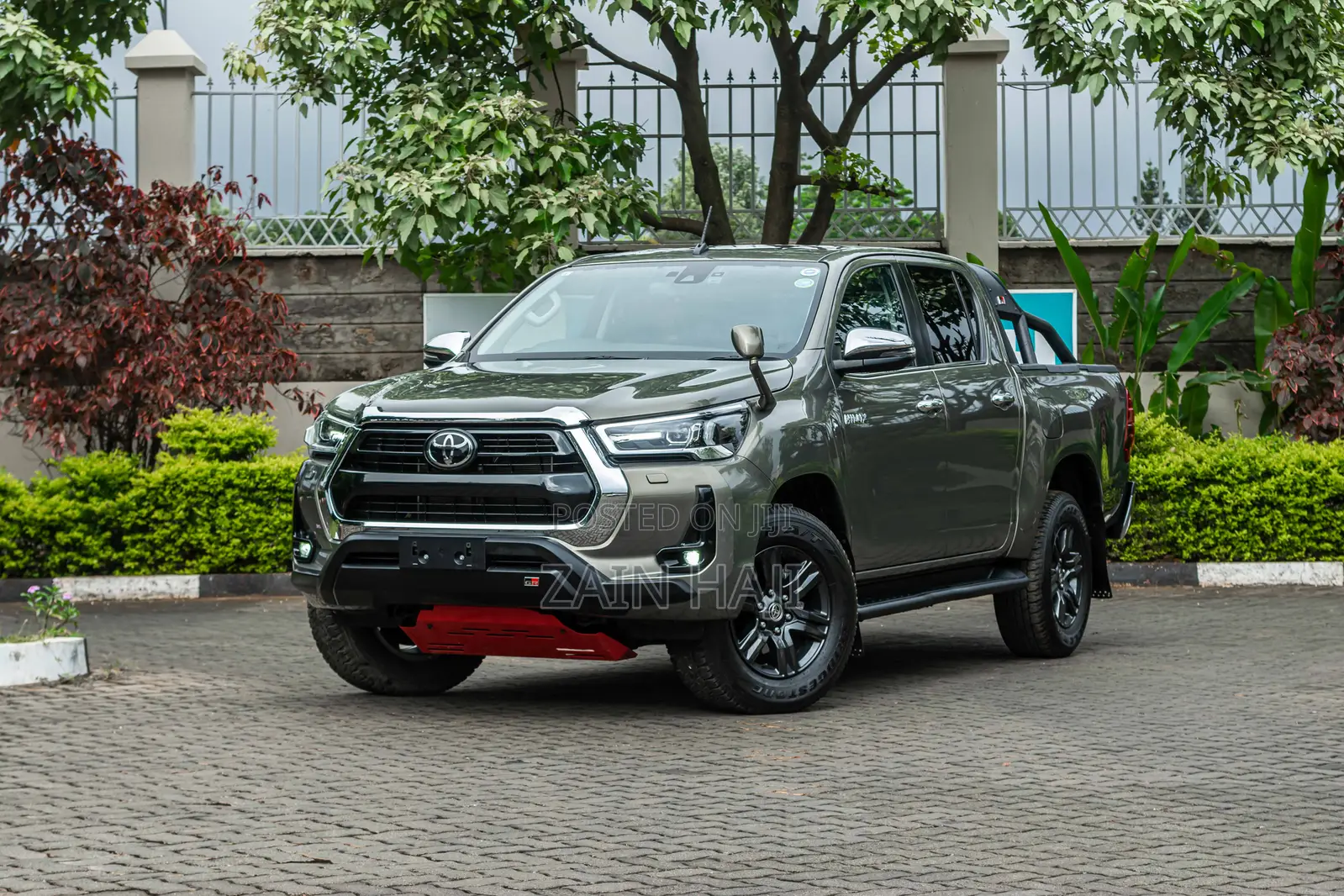 Toyota Hilux 2021 Brown
