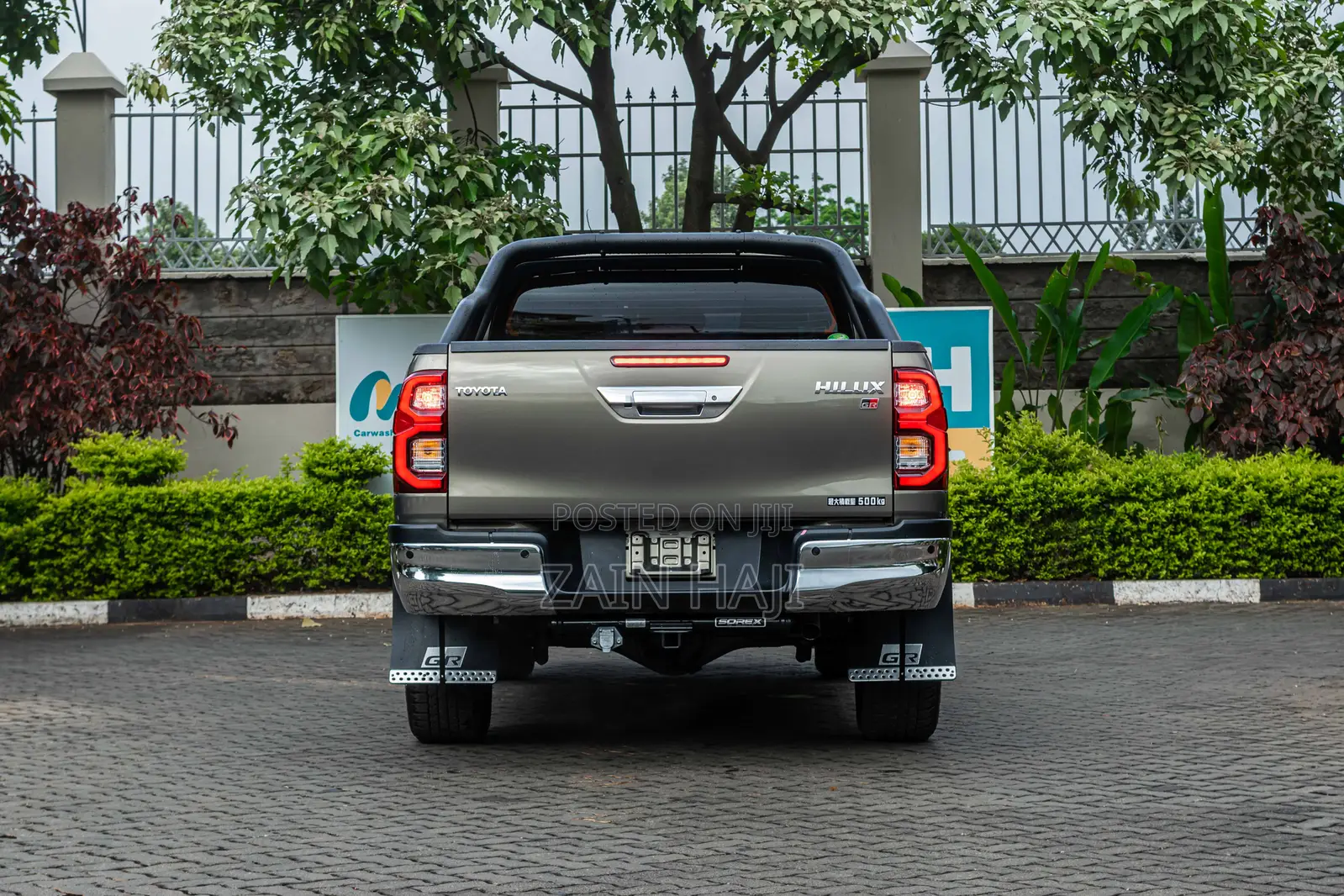 Toyota Hilux 2021 Brown