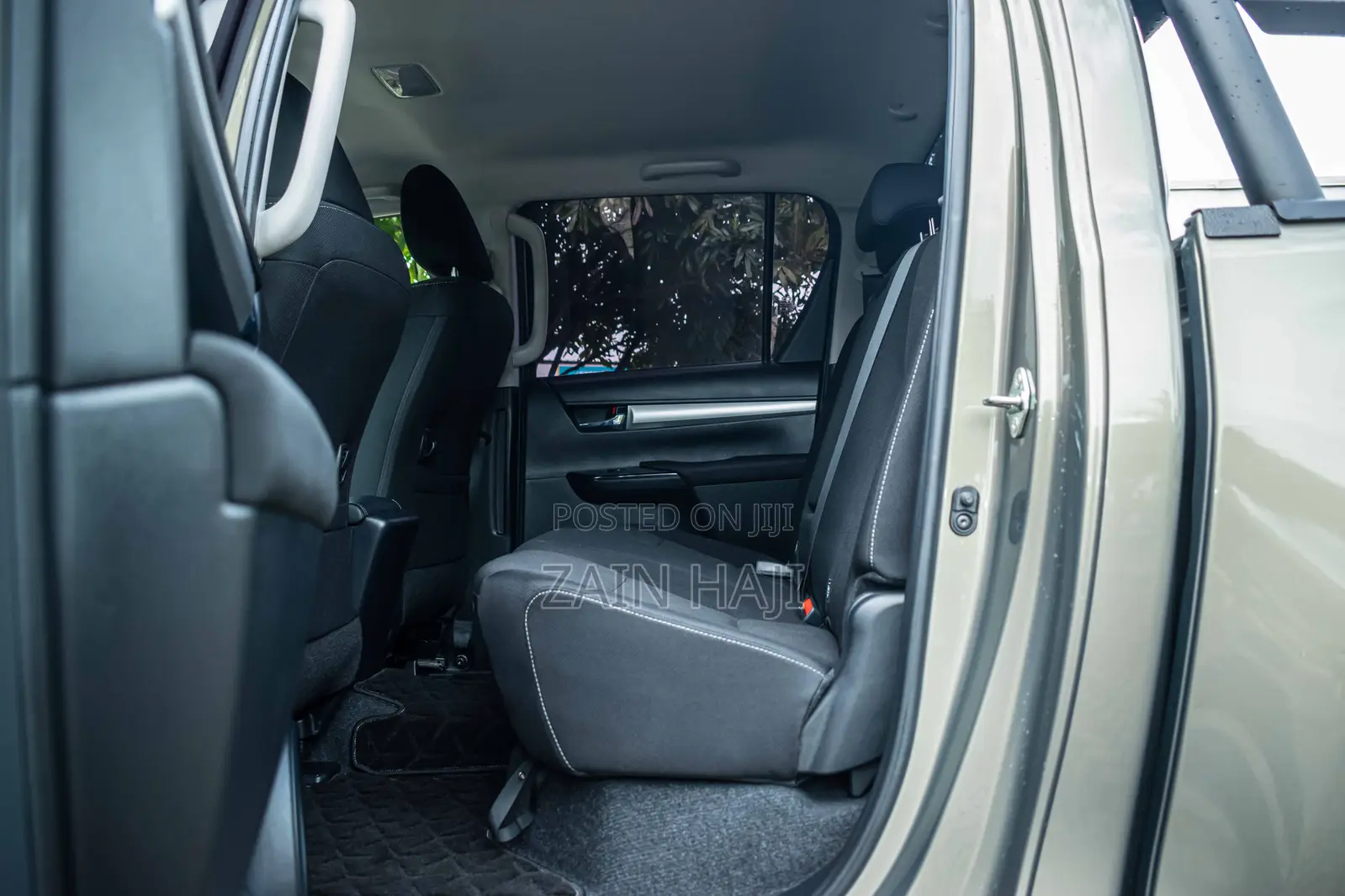 Toyota Hilux 2021 Brown